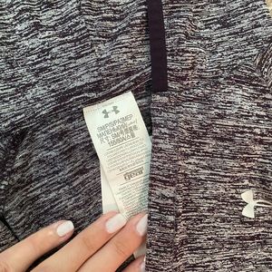 UnderArmour Small Longsleeve Shirt